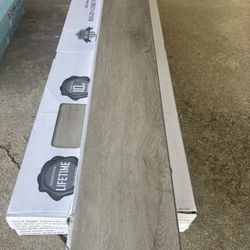 Rigid Core Vinyl Plank 