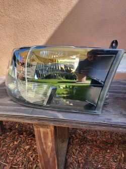 RAM 1500 headlight