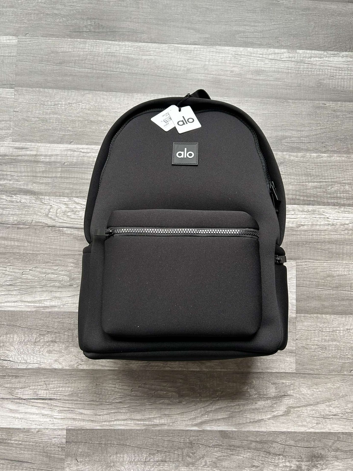 Alo Yoga Stow Backpack Black New With Tags 17.6L