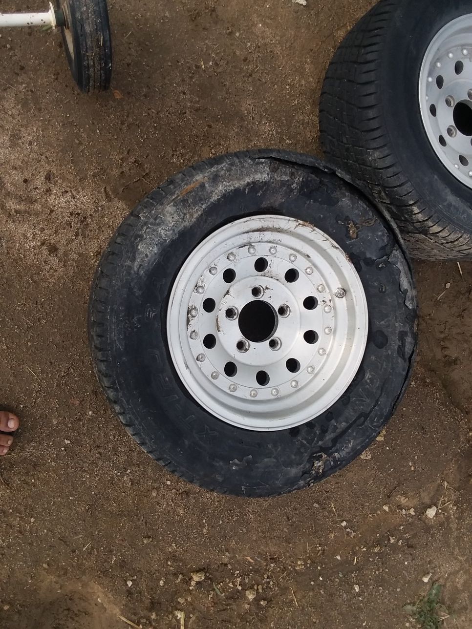 14 trailer tires for Sale in Nuevo, CA OfferUp