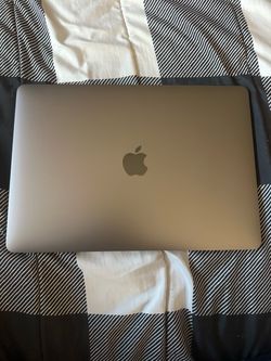 13 inch MacBook Pro Space gray