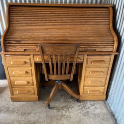 Roll-Top Desk