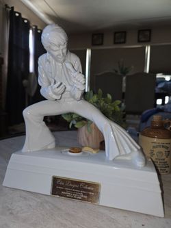 1981 Elvis Designer Decanter