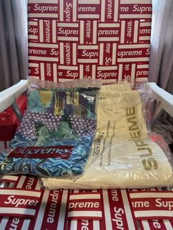 Supreme Sweatpants 