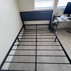 Queen Size bed frame for Sell