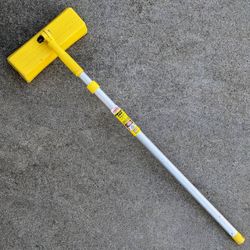 Mr. Long Arm Twist Lok 2.25'-4' telescoping extension pole with paint roller shield splatter guard