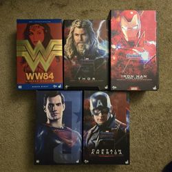 Hot Toys 1/6 Scale Figures