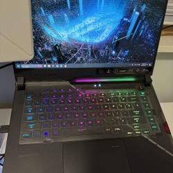 ASUS Rog Strix Scar 15