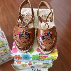Girls Frida Leather Huaraches. Multiple Sizes!!