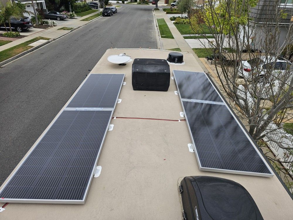 RV MOTORHOME SOLAR PANEL SYSTEM