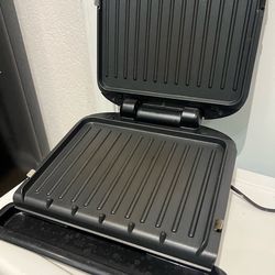 George Foreman,  Removable Plate Electric Grill and Non-Stick Coating, Drip Tray, Black