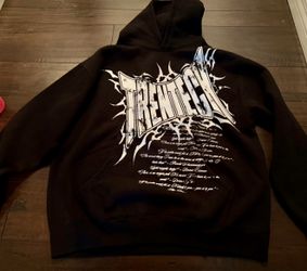 Men’s Xl Hoodie. New. $20