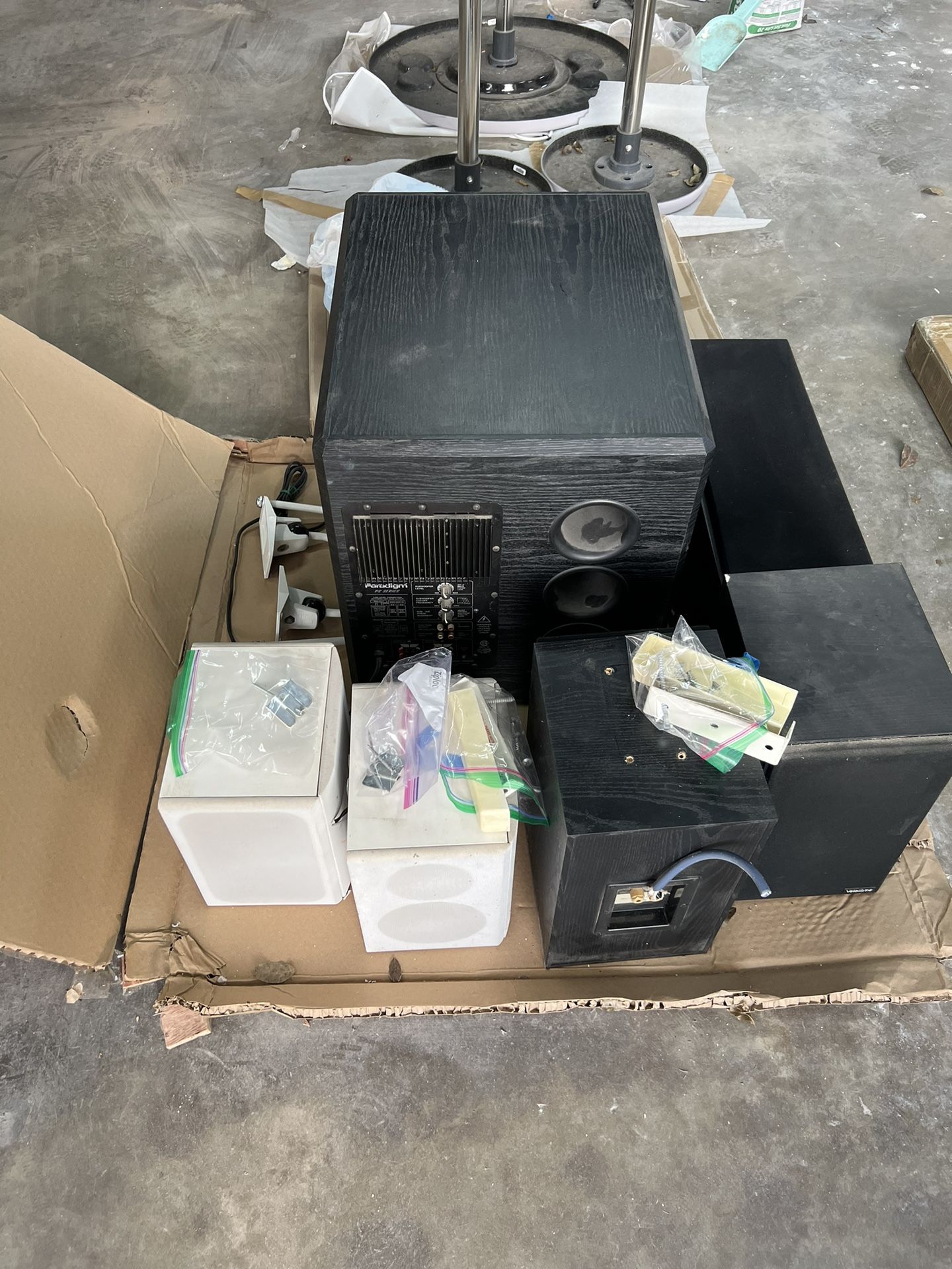 Subwoofer And Paradigm/Velodyne Surround Sound Home Theatre Set