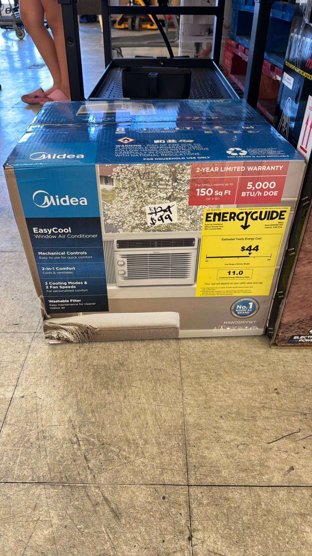 Midea 150 Sq Ft