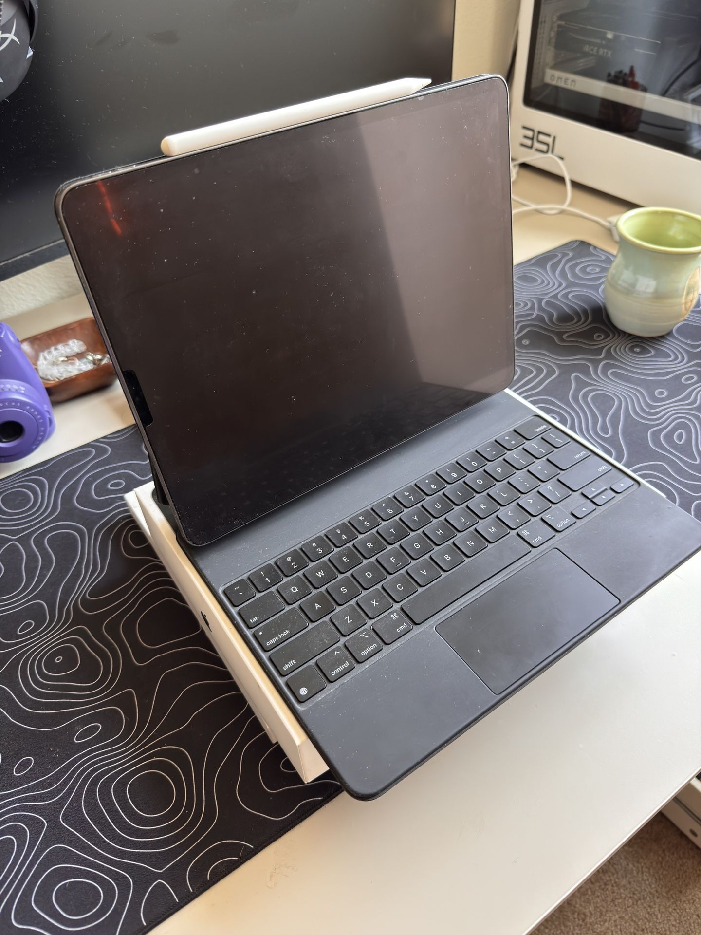 iPad Pro 12.9 5th Generation (256GB WiFi Only)