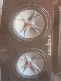 2 12" Kicker CVR  in box