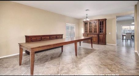 Dining / Conference / Formal Table