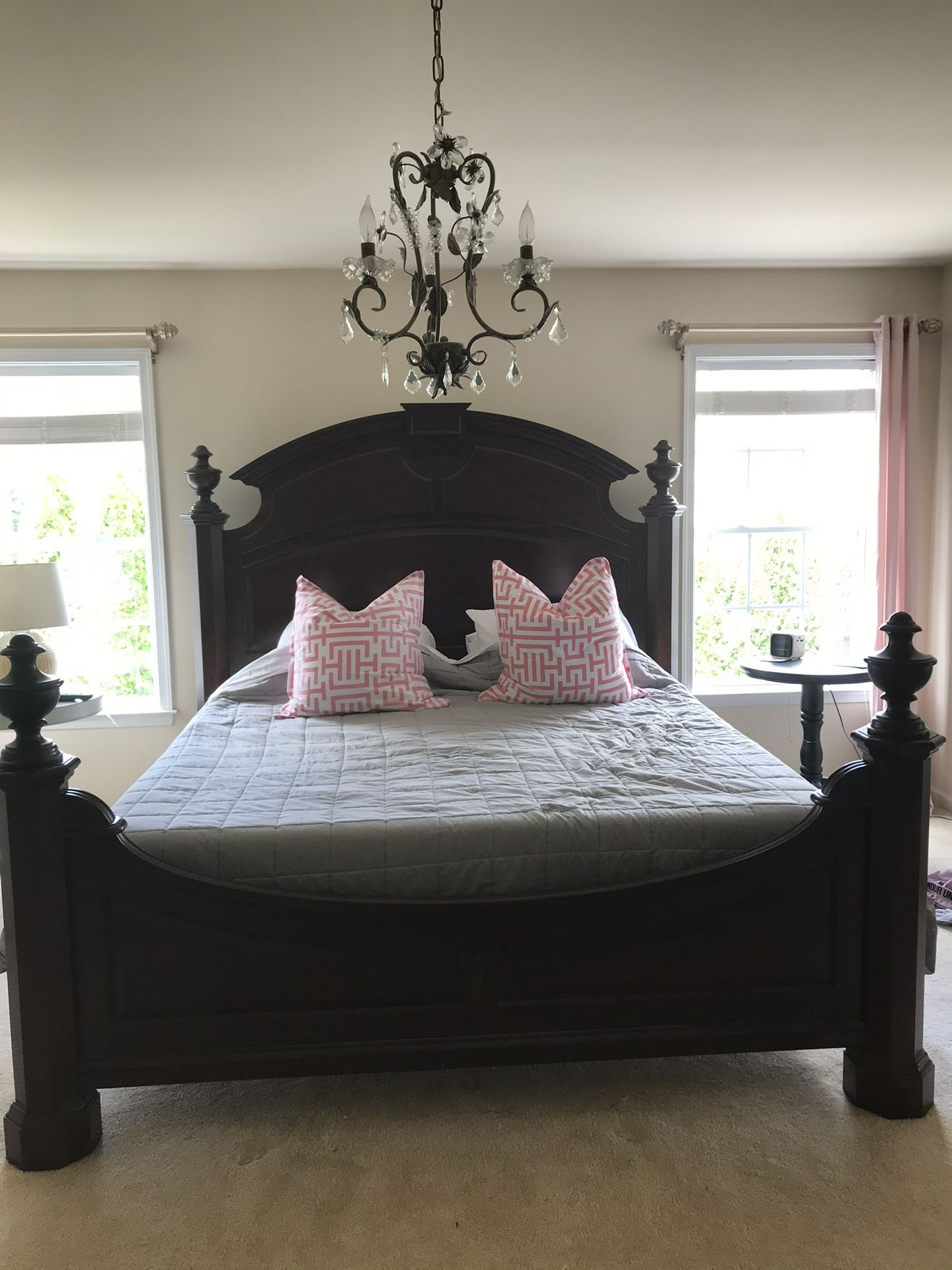 Pennsylvania House SOLID WALNUT KING BED $399 