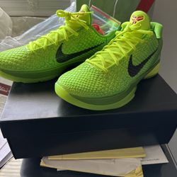 Kobe Grinch