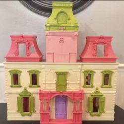 2012 Fisher-Price Multicolor Grand Mansion Loving Family Dream Folding Dollhouse