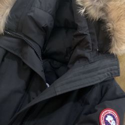 Canada Goose Down And Fur Coat
