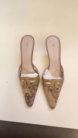 Anne Klain Women's Mule Heels - Beige Floral Pattern ‐ Size 7.5