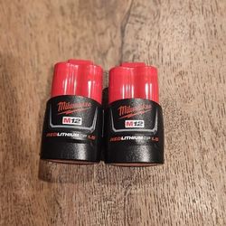 New Milwaukee 12-Volt Lithium-Ion 1.5Ah Battery 2-Pack