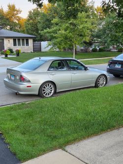 2005 Lexus IS