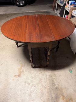 Folding wooden table