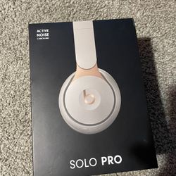 beats solo pro 3 