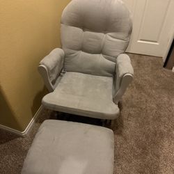 Storkcraft Hoop Glider & Ottoman