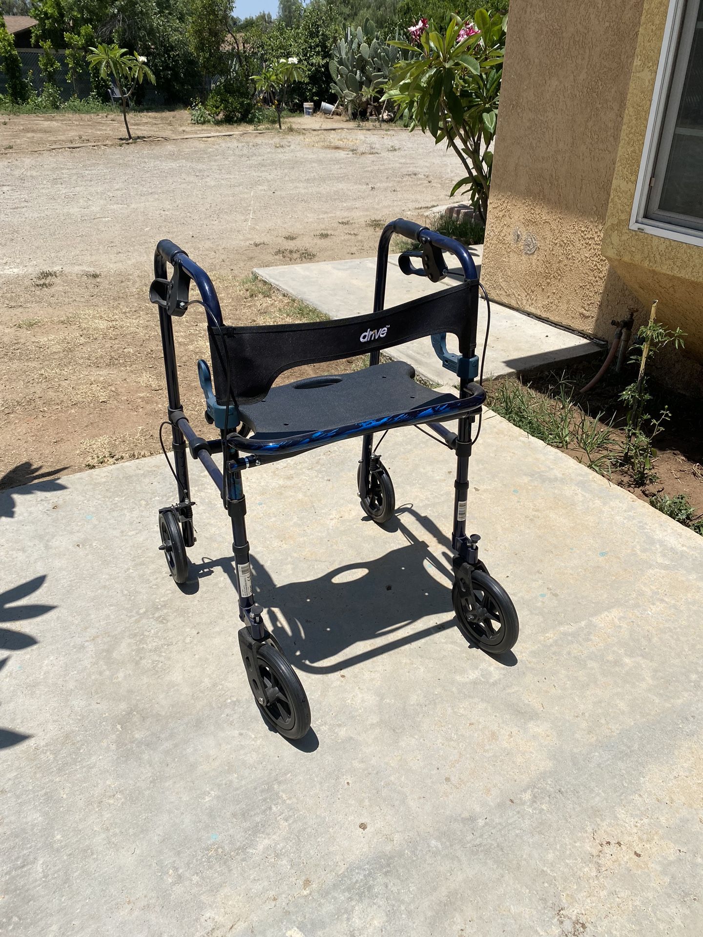 Walker With Seat And Wheels