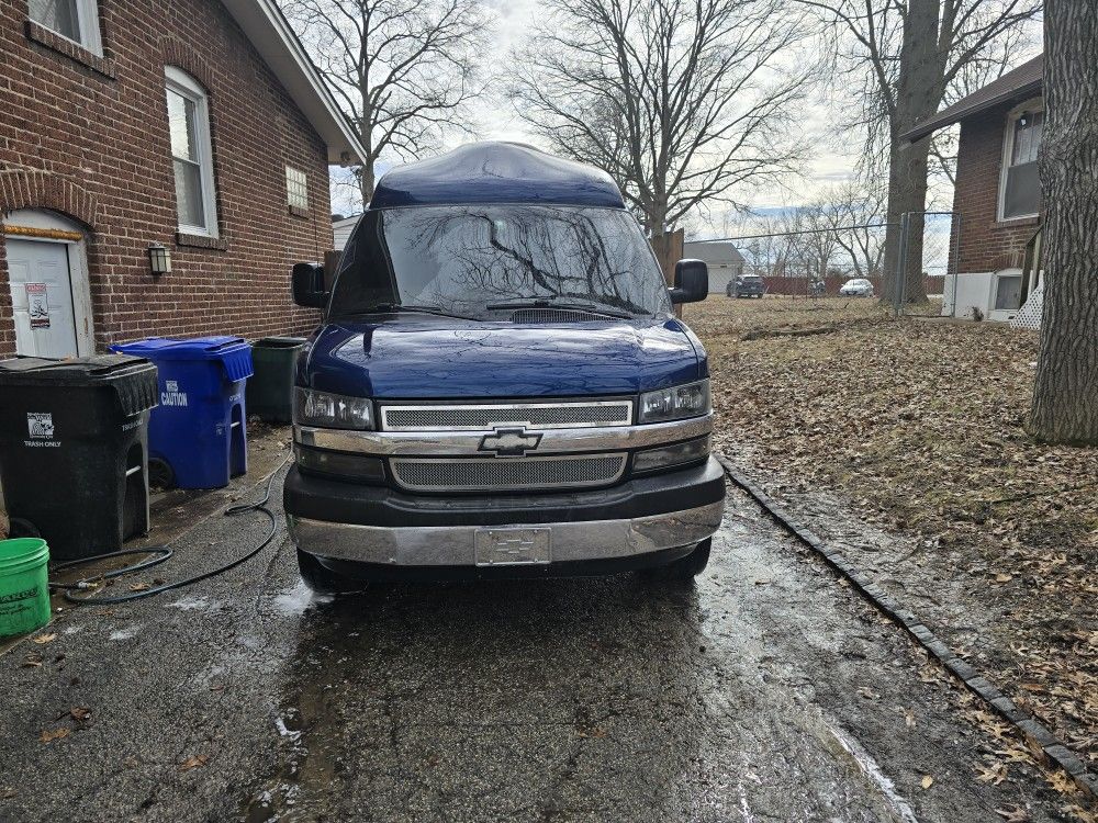 2004 Chevrolet Express