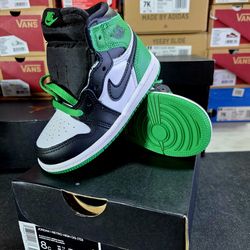 Kids Sneakers - Yeezy Nike Jordans Adidas