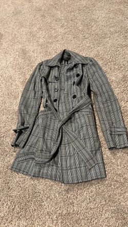 Women’s light coat size small