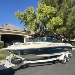 2005 Sea Ray 205 Sport