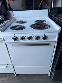 Hotpoint Electric Coil Range Stove White 24”