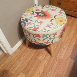 Round Ottoman