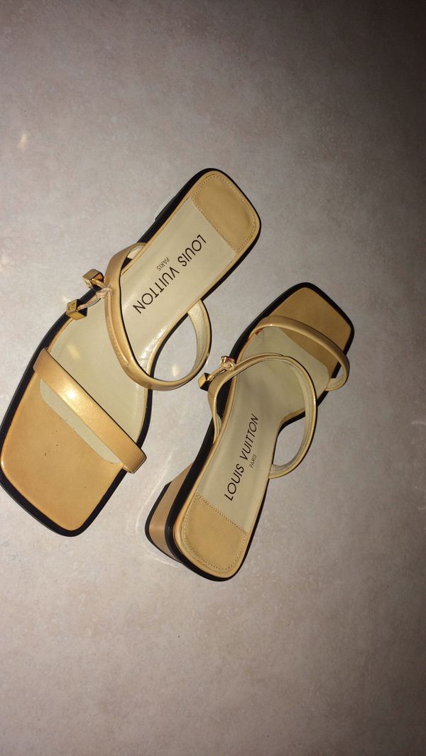 NWOT Louis Vuitton Tan sandals for Sale in Pikeville, KY - OfferUp