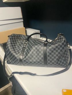Louis vuttion duffle bag