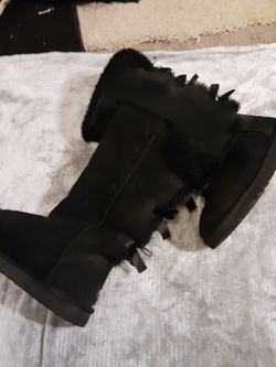 Ugg Australia Boots Size 8