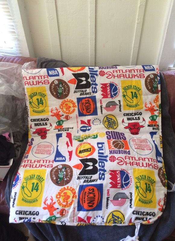 Rare Vintage 70's NBA Sleeping Bag Mint! for Sale in Wailuku, HI - OfferUp
