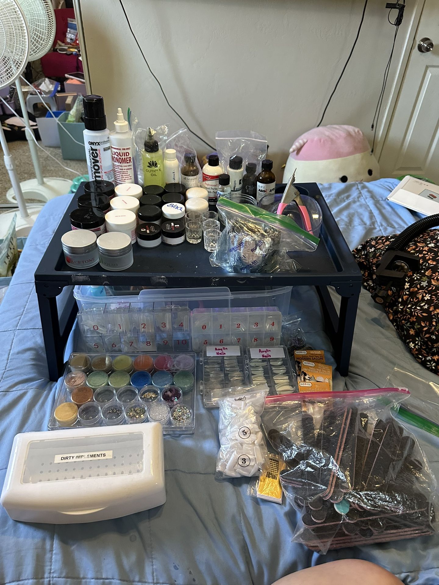 Acrylic Nail Set (Free Practice Hands Included)