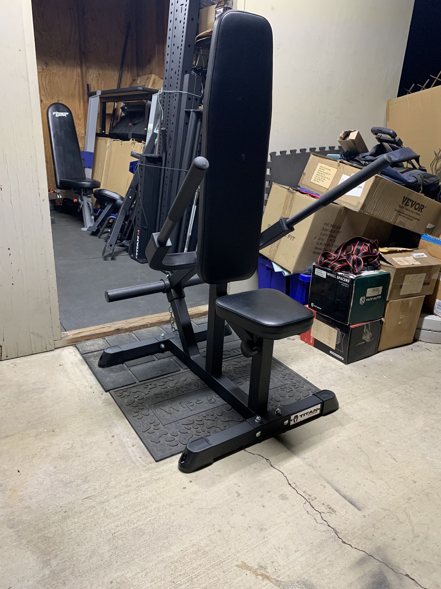 Titan Fitness Seated Dip Machine, Plate Loaded Dip Machine Rated 200LBS