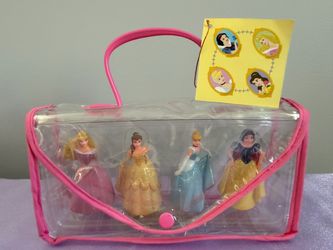 Disney Princess Figurines Set of 4 - The Disney Store – Cinderella, Sleeping Beauty, Snow White, Belle – NEW