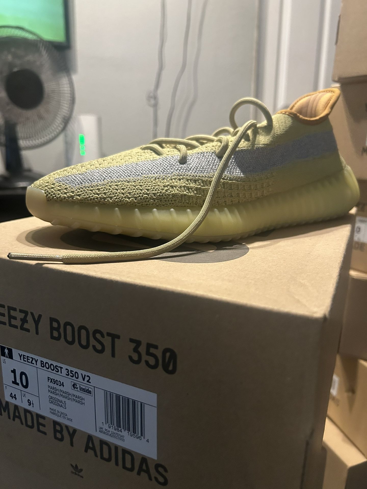 Yeezy Shoes