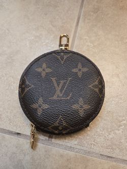 Authentic Louis Vuitton coin pouch