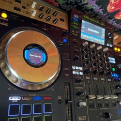 Pioneer XDJ-XZN Gold All-in-One DJ System Standalone Controller with Travel Case