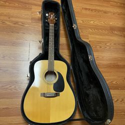 Takarmine Acoustic Guitar Including Case 