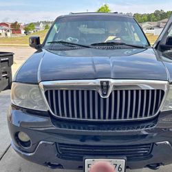 2003 Lincoln Navigator